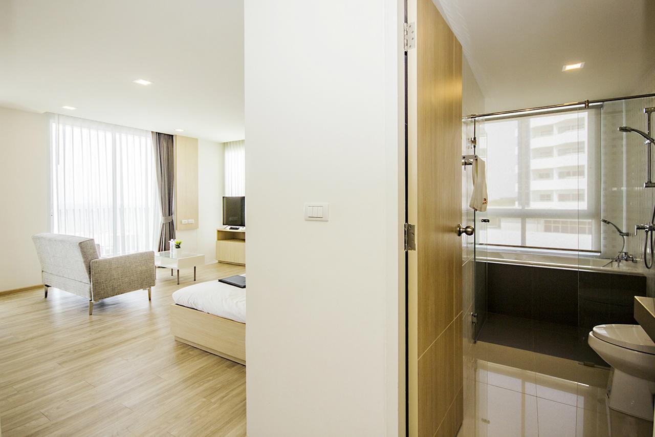 Karin Hotel & Service Apartment - Sha Extra Plus Si Racha Esterno foto